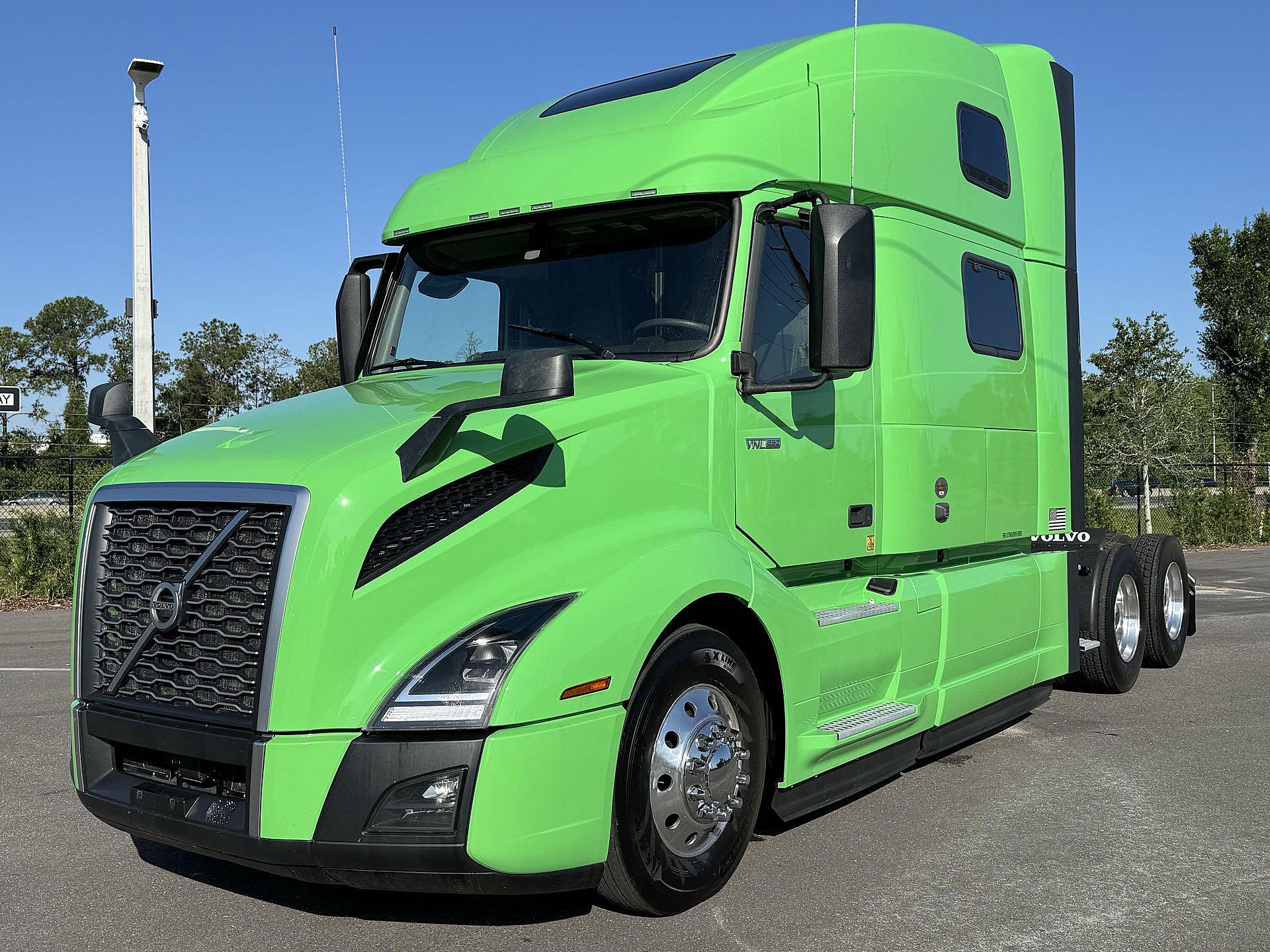 2023 Volvo VNL 860 For Sale | 77